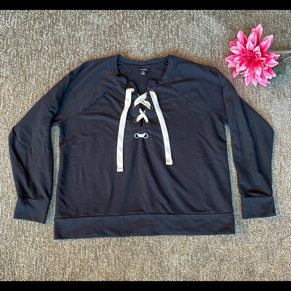 Black Sweatshirt